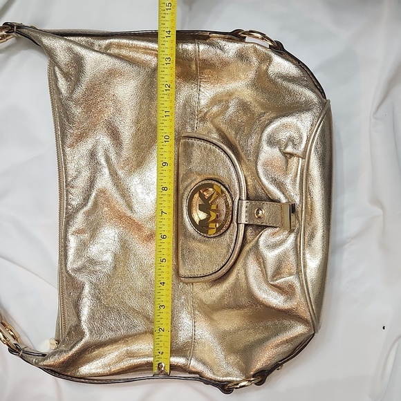 MICHAEL Michael Kors Gold Shoulder Bag - Picture 14 of 16